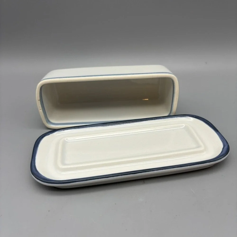 Pfaltzgraff Blue Bands Butter Dish 2 Piece Covered USA 028